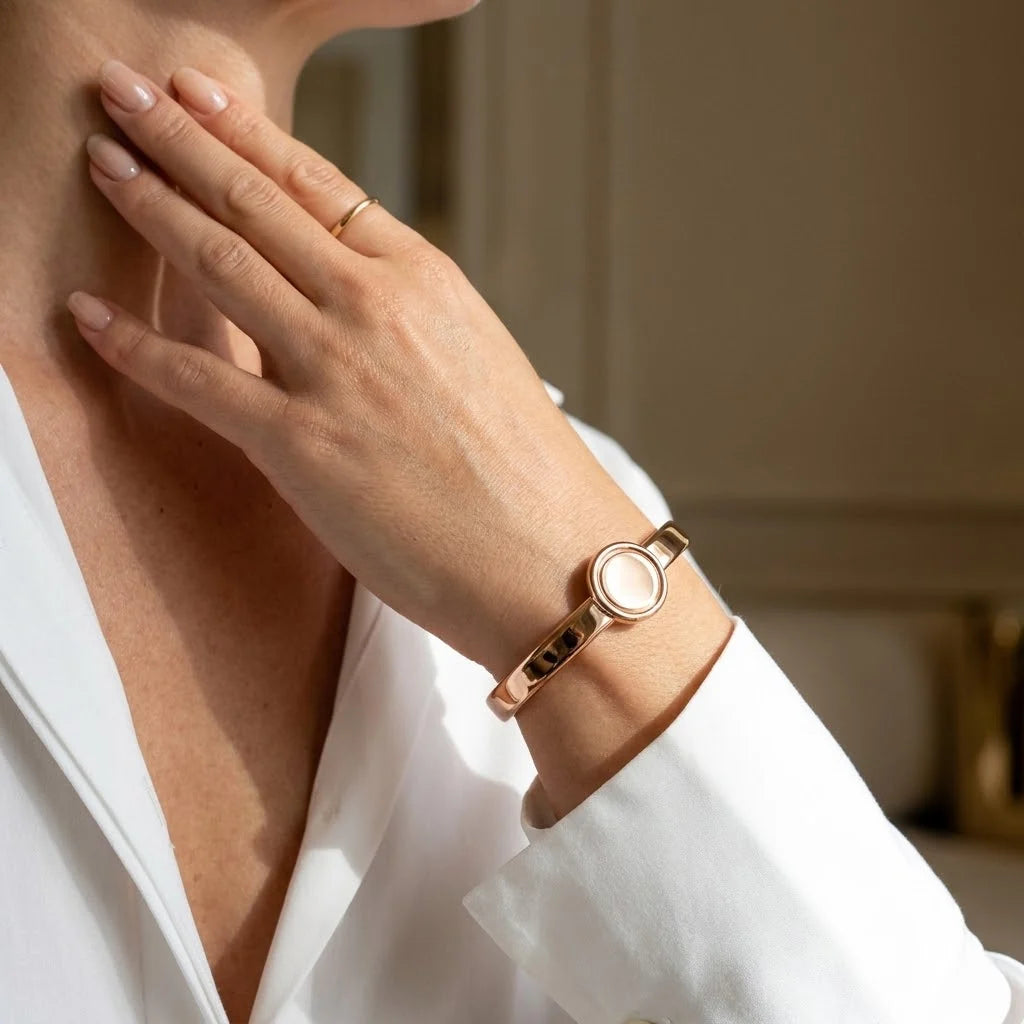 MAYA 01 Biarritz rose gold cuff worn with a white shirt
